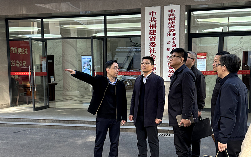 �����ֳܾ���С���칫����������Ժ����ָ������